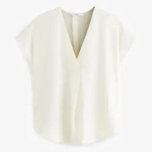 Short-sleeved with V-neck Blouse